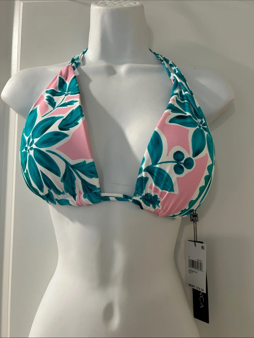 LA BLANCA Bikini Top / NWT